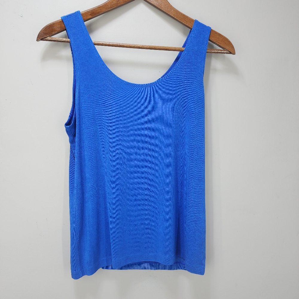 Chico's Travelers Wrinkle-Resistant Tank Top *See measurements*